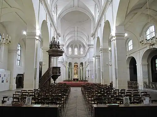 Nave and the pulpit