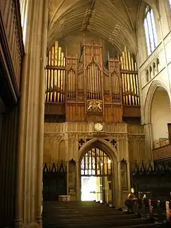 The west end and organ