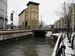 The current bridge over the main channel of the Kennet