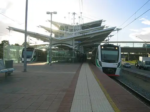 Stirling station platform and shelter