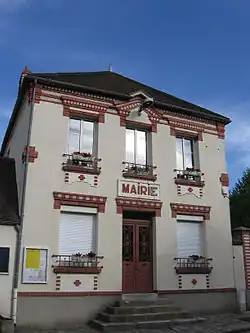 The town hall in Villiers-sous-Grez