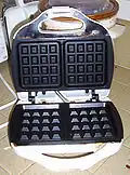 A North American Belgian-style waffle iron
