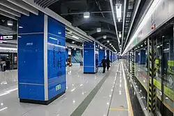 Line 21 platform (prior to renovation)